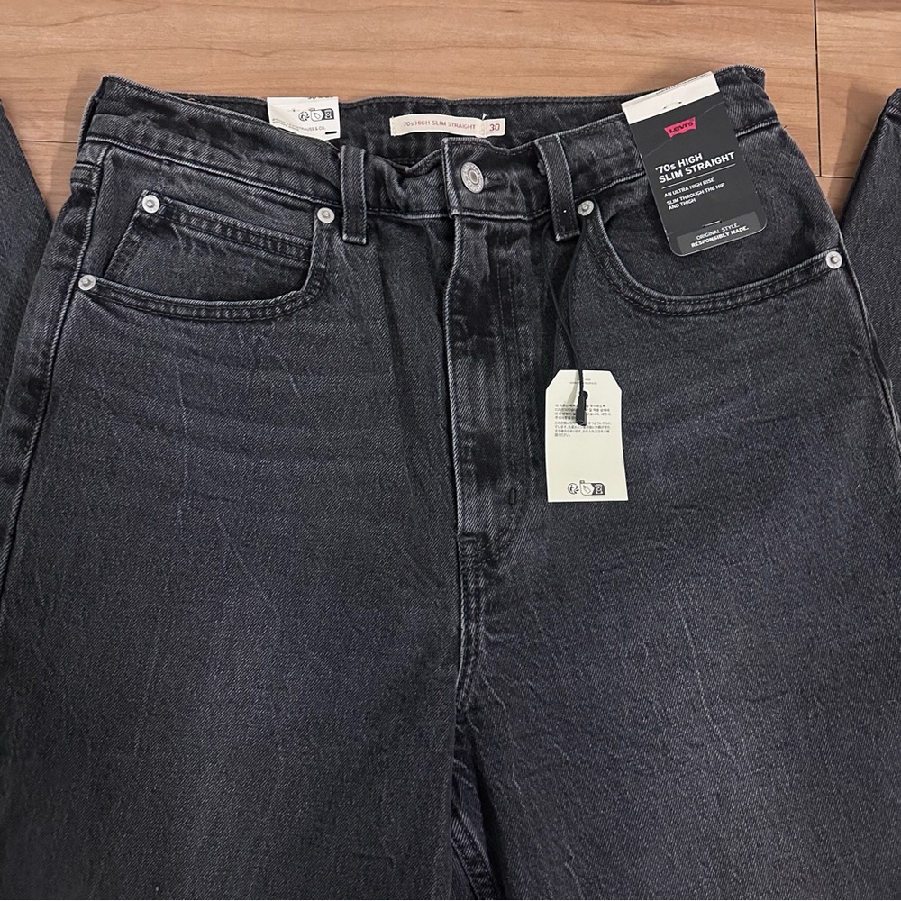 Levi's 70’s High Slim Straight Jeans - Picture 3 of 6